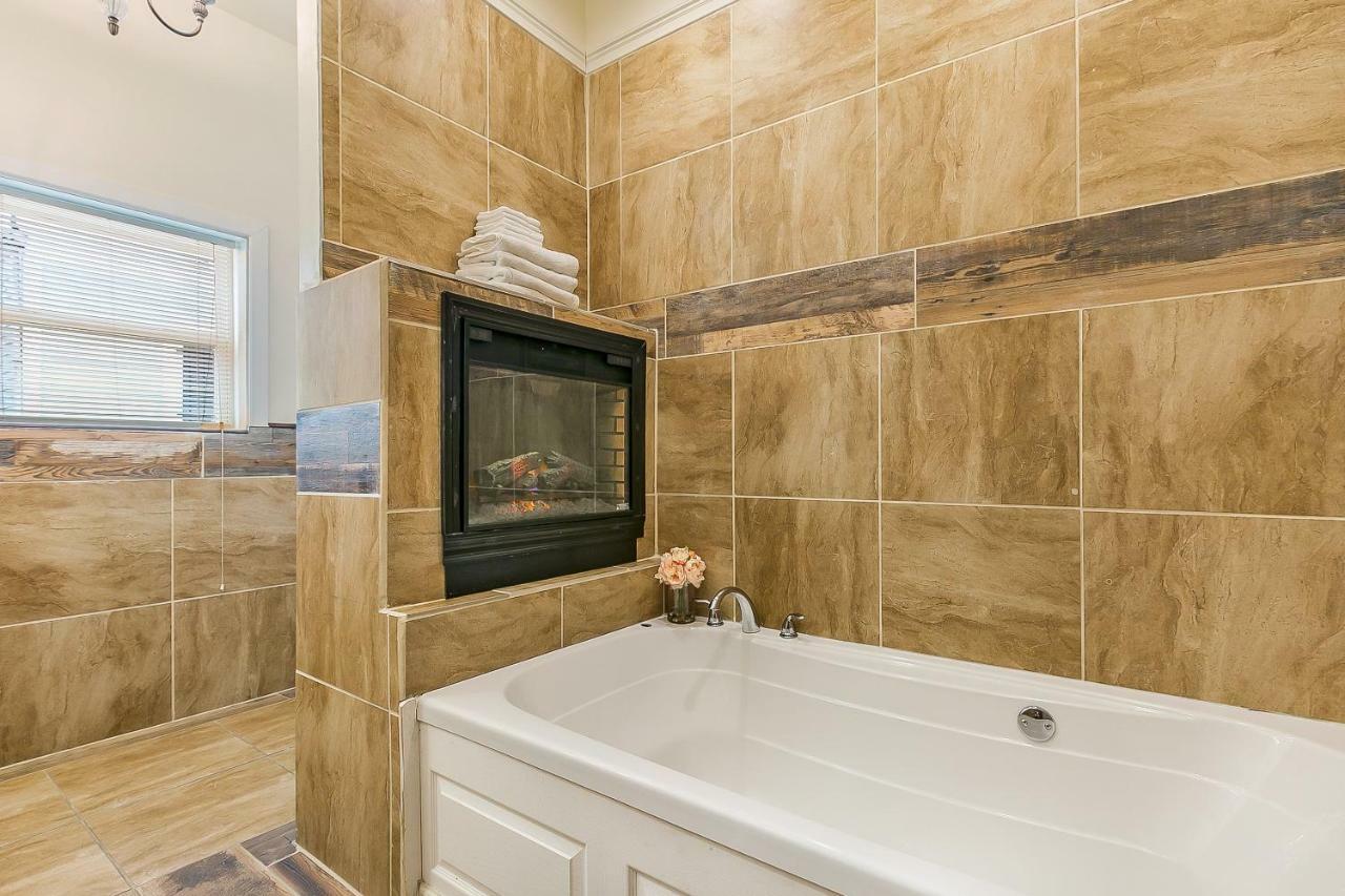 Modern 4Br City Condo 5Min Drive To Fq Новый Орлеан Экстерьер фото